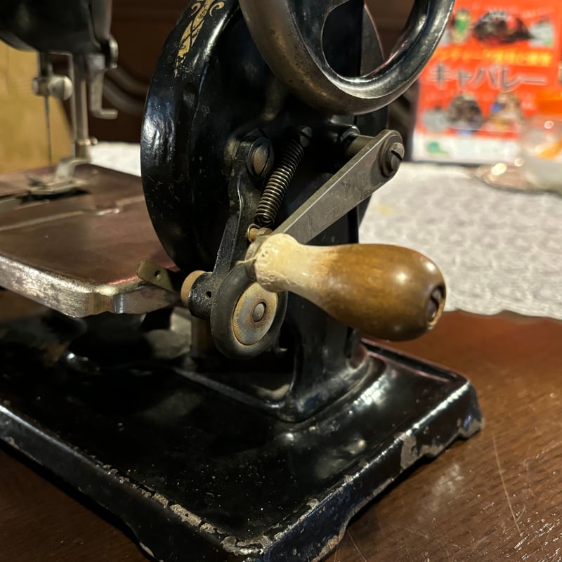 NEW HOME SEWING MACHINE　手回しミシン　骨董　古道具 アンティーク アメリカ製NEW HOME SEWING MACHINE