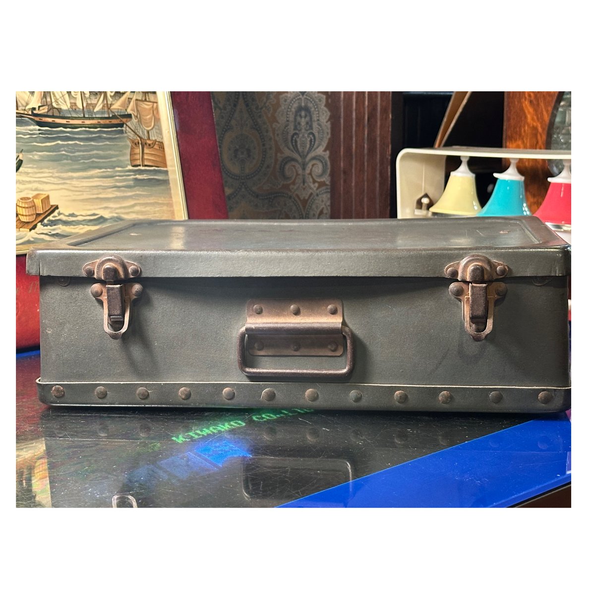 旧日本軍 93式2號防毒マスクケース 鋼製 | アンティーク家具と喫茶