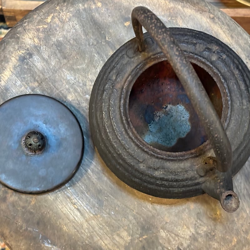 明治-大正】骨董品 土器式 京鉄瓶 | アンティーク家具と喫茶 明治-大正】骨董品 土器式 京鉄瓶 | アンティーク家具と喫茶