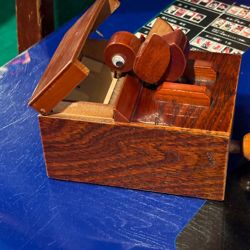 カラクリ 爪楊枝取り 伝統工芸品 | アンティーク家具と喫茶キャバレー