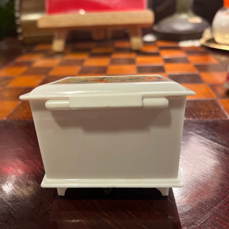 昭和レトロ オルゴール付き小さな宝石箱 | アンティーク家具と喫茶
