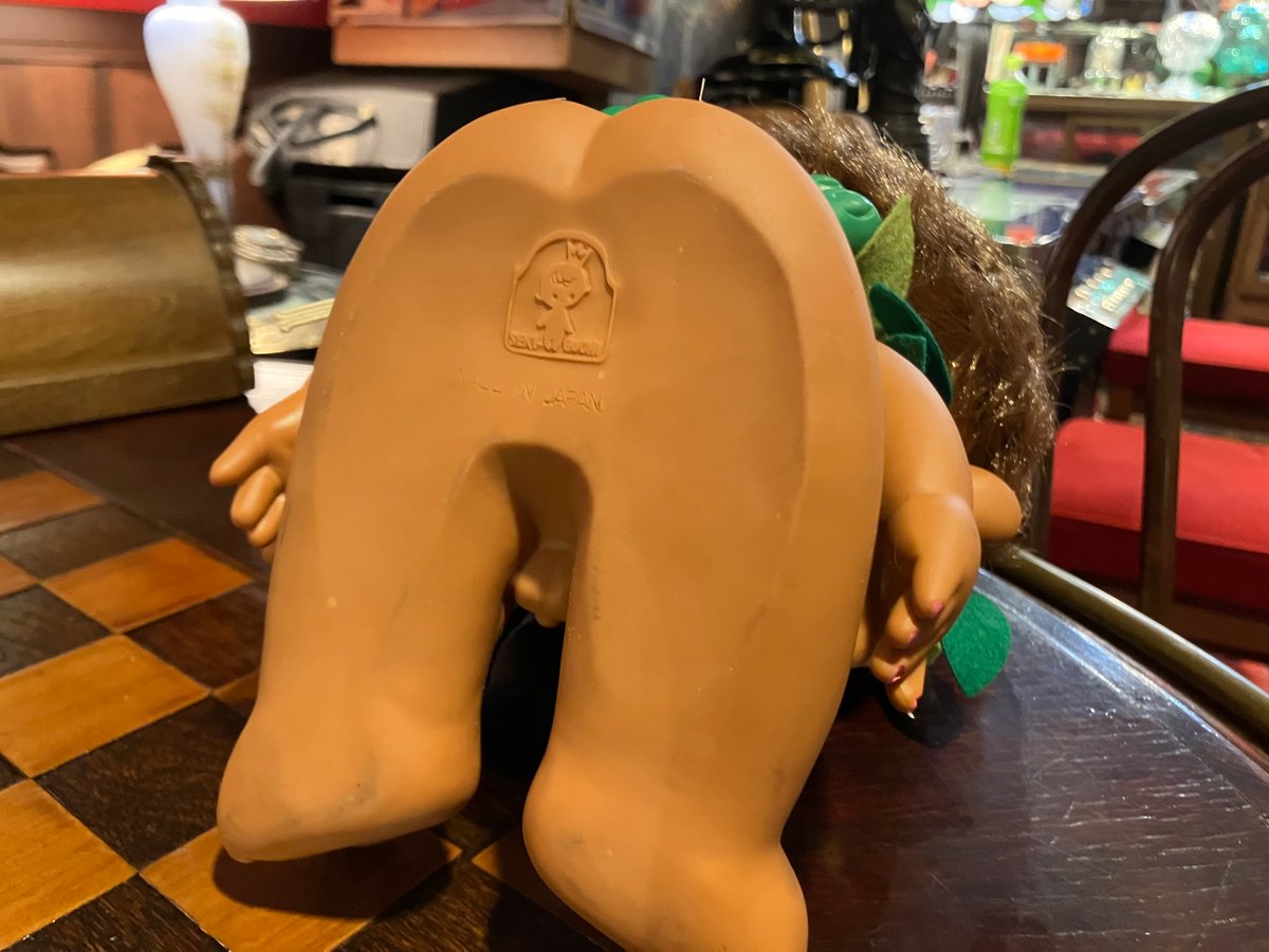 セキグチ ソフビ人形 | アンティーク家具と喫茶キャバレーのネットショップ