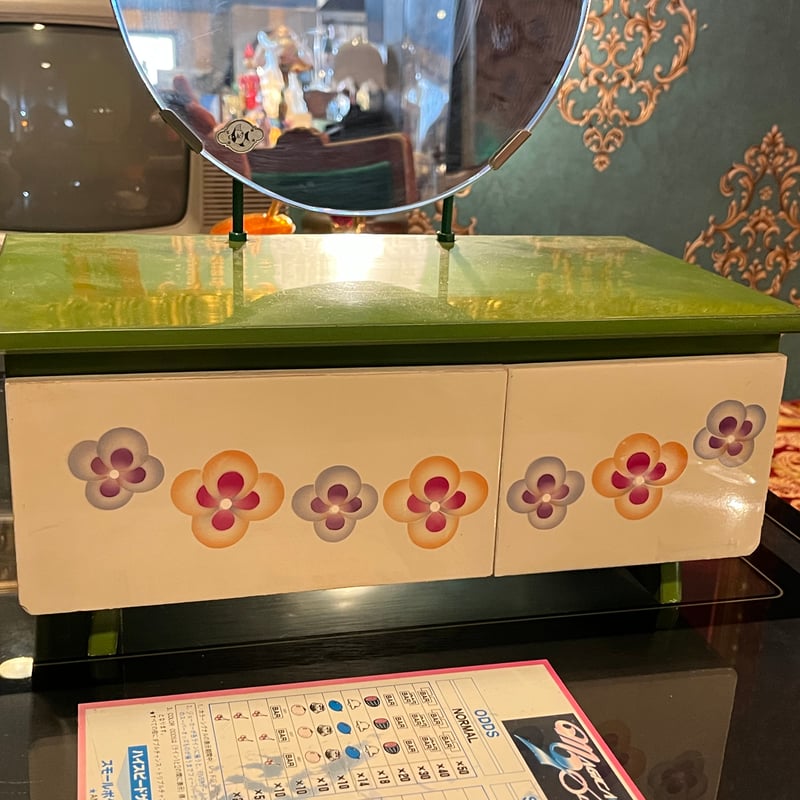 パンジーの花柄が可愛い昭和レトロな鏡台 ドレッサー | アンティーク