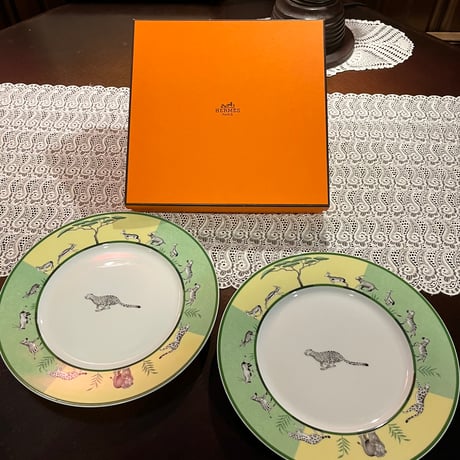 HERMES エルメス　アフリカシリーズ　大皿　2枚セット　箱付き