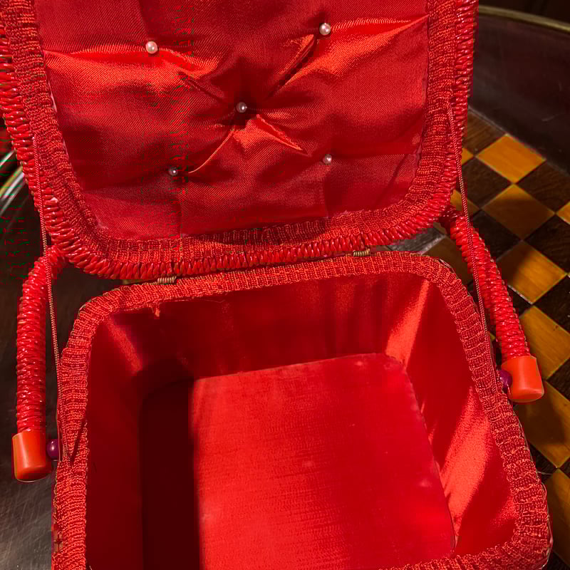 昭和レトロ】裁縫箱 | アンティーク家具と喫茶キャバレーの