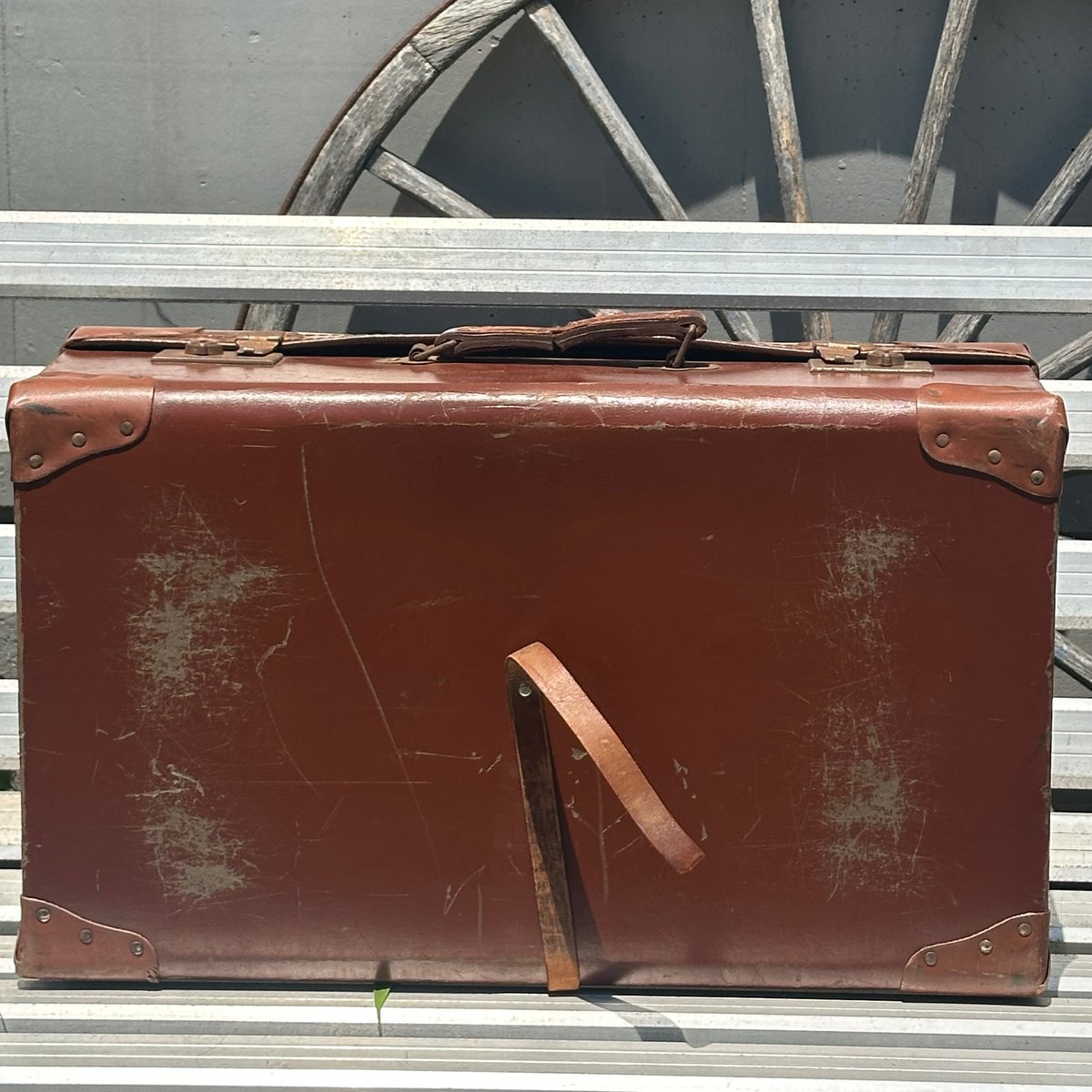 ヴィンテージトランク ダークブラウン ヴィンテージ トランク ブラウン | アンティーク家具と喫茶