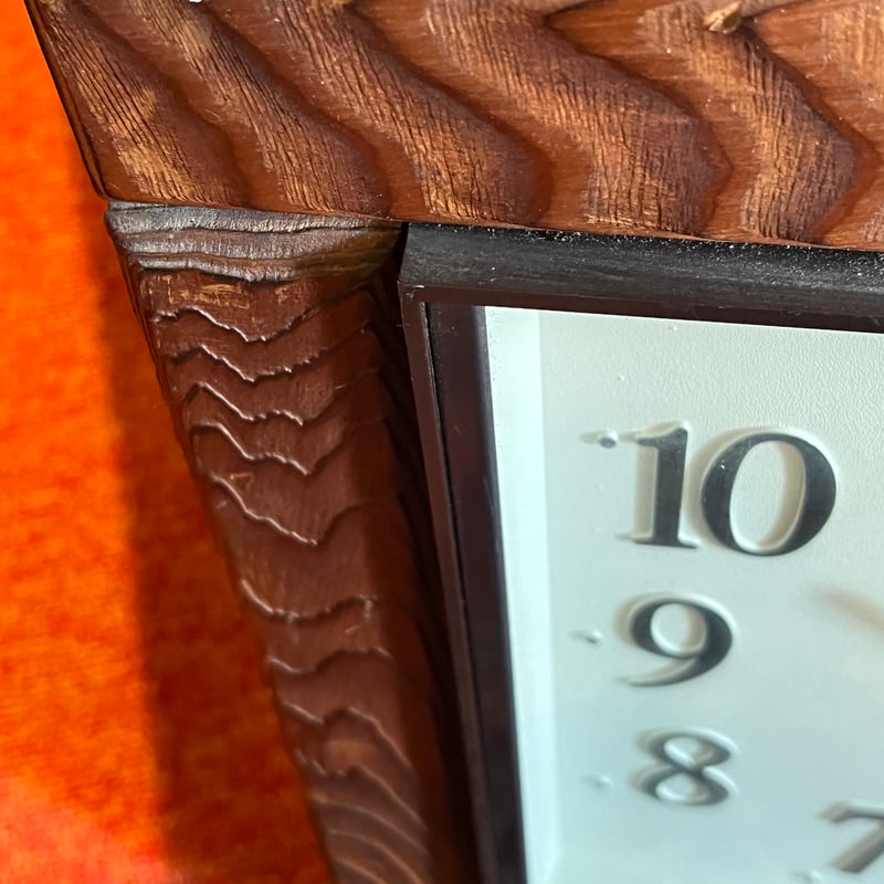 掛け時計　木製 ウォールナットな木枠セイコー掛け時計 QA940A QUARTZ 動作確認済み