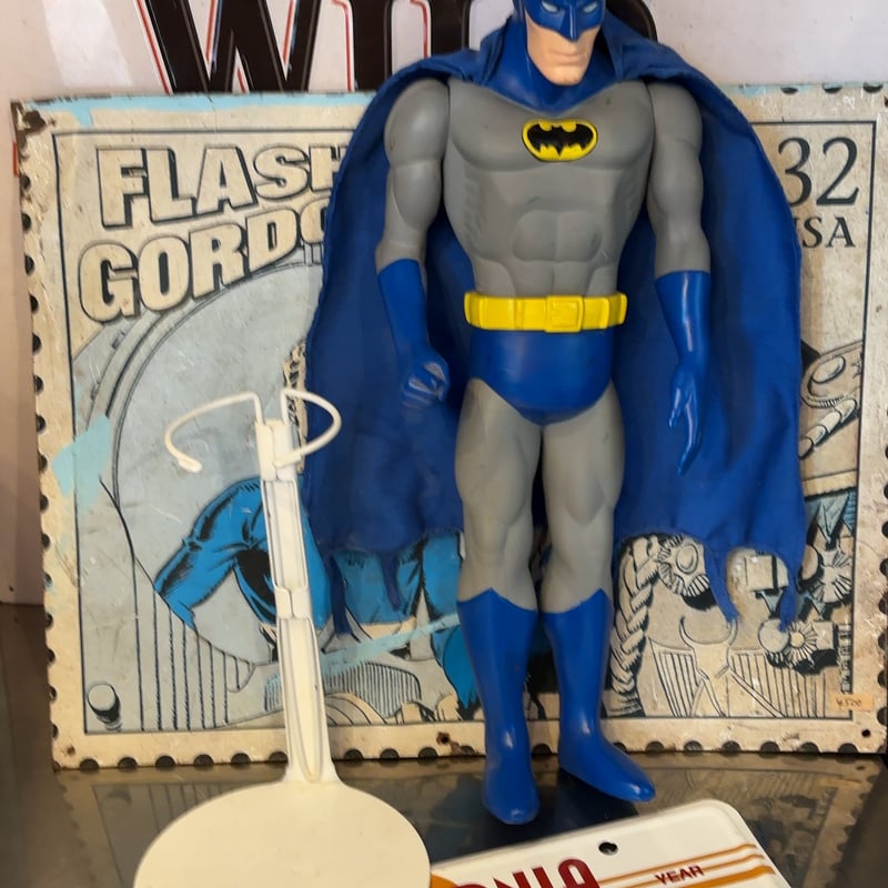 BAT BATMAN バットマン スタンド付き ソフビ フィギュア