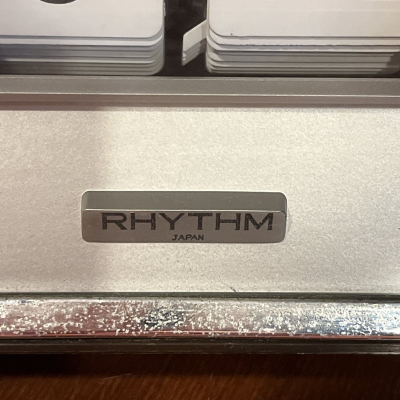 【完動品】リズム　rhythm ゼンマイ時計　動作確認済み アンティーク！RHYTHMのゼンマイ式 パタパタ時計 動作確認済み