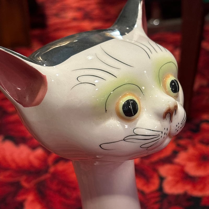 お待たせ! 猫の置物 アンティーク家具と喫茶 | 招き猫置物 三毛猫 置物