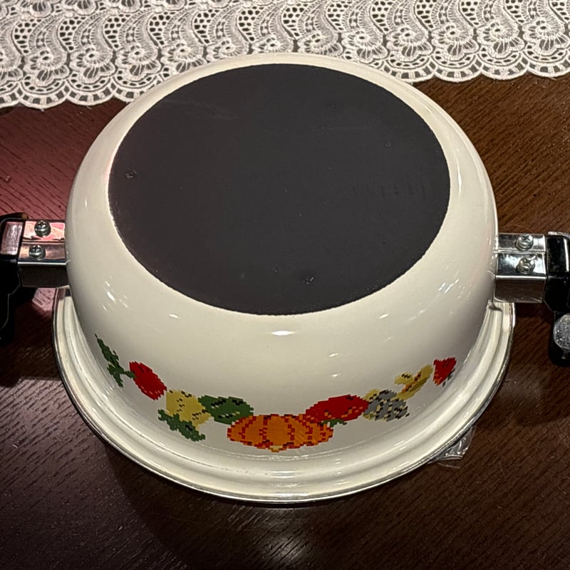 デッドストック 野菜ドット柄 ホーロー鍋 箱あり | アンティーク家具と