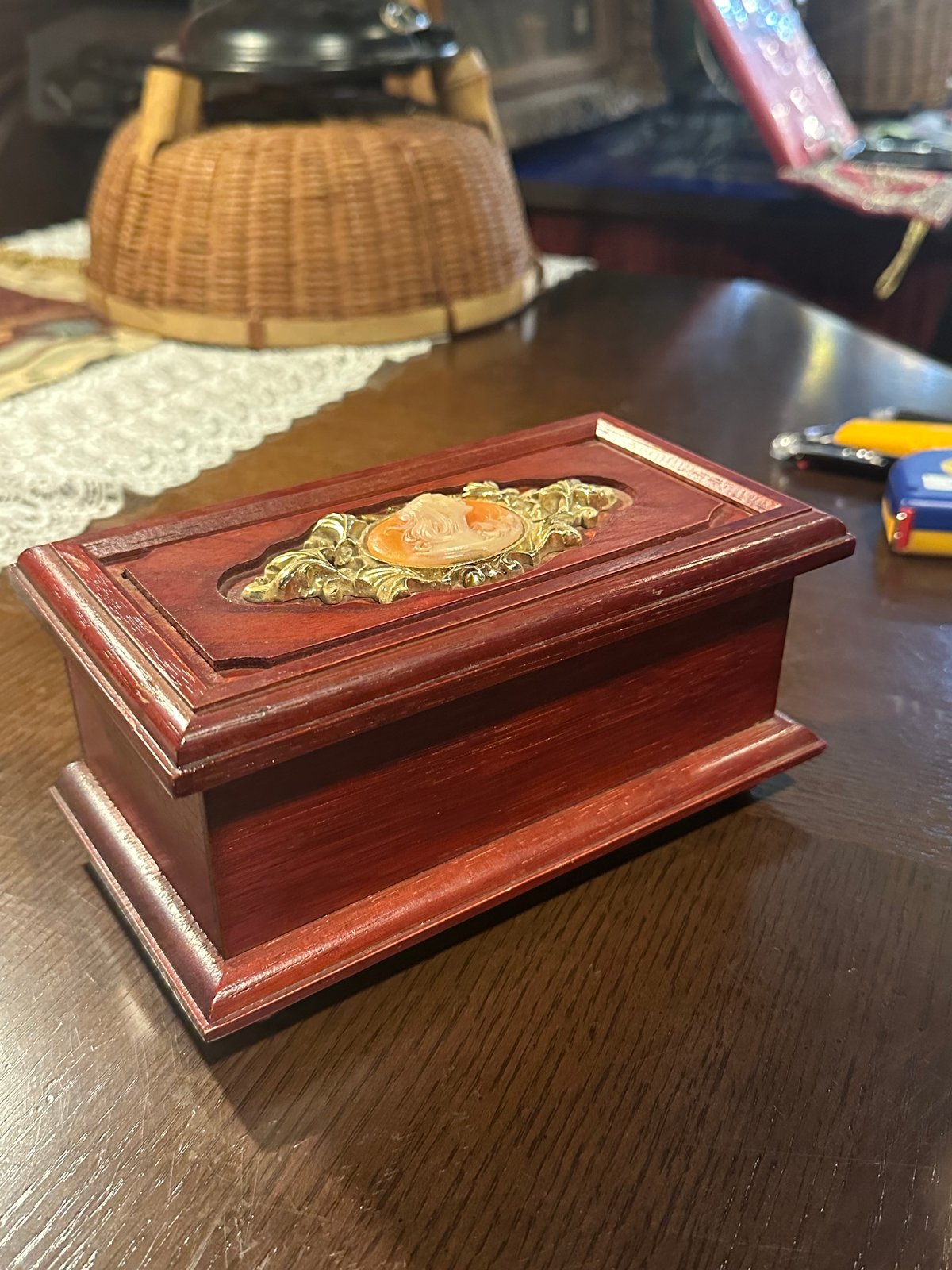 アンティーク　ジュエリーボックス　カメオ付　美品 VINTAGE - ◇ヴィンテージオルゴール ジュエリーボックス カメオ 世界