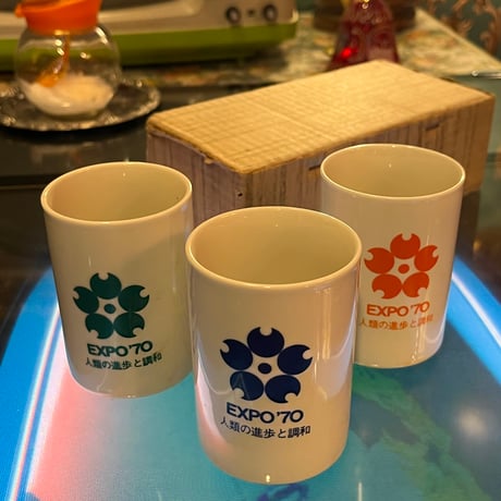 日本万国博　EXPO70 "人類の進歩と調和" 湯呑み