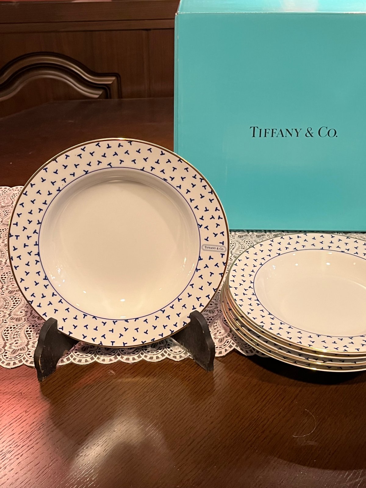 Tiffany & Co. リボン付き皿2枚セット Tiffany & Co. リボン付き皿2枚セット