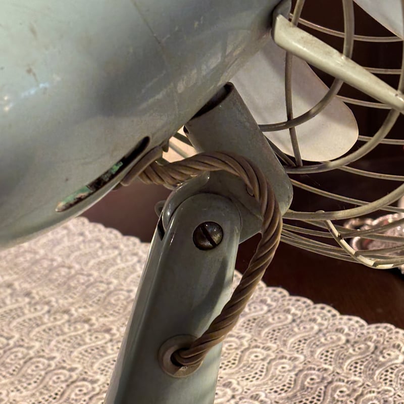 昭和レトロ A.C. ELECTRIC FAN レトロな扇風機 東京芝浦電気 昭和レトロ A.C. ELECTRIC FAN レトロな扇風機 東京芝浦電気