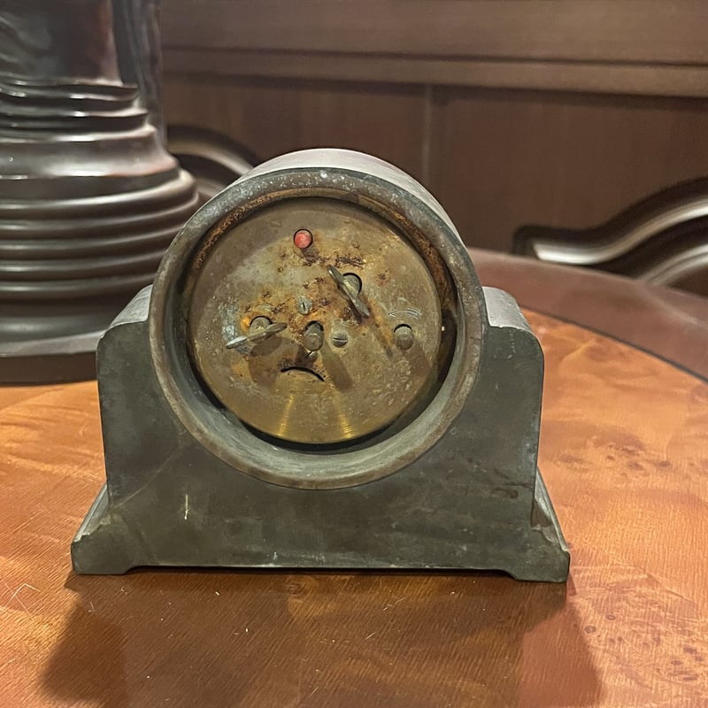 金属製精工舎の置き時計 （ジャンク品） | アンティーク家具と喫茶