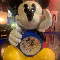 ハセガワ 百万人のオルゴール | アンティーク家具と喫茶キャバレーの