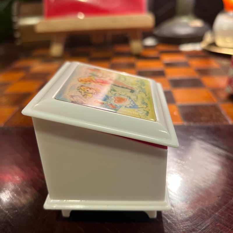 昭和レトロ オルゴール付き小さな宝石箱 | アンティーク家具と喫茶