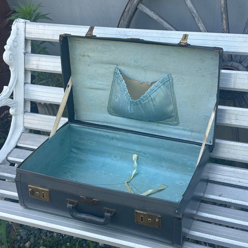 ビンテージ　トランクケース　ブルー　アンティーク ビンテージ トランクケース | アンティーク家具と喫茶キャバレーの