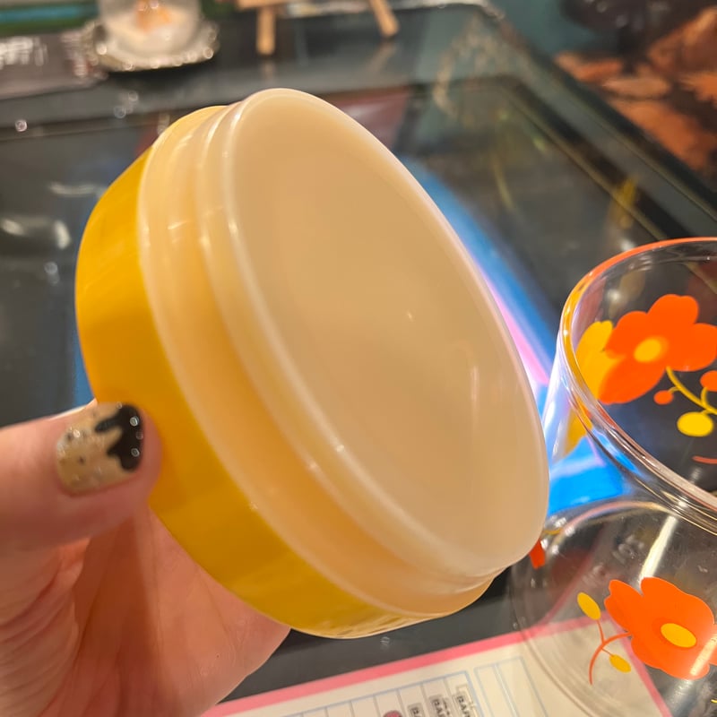 昭和レトロ 花柄プラスチックキャニスター | アンティーク家具と喫茶