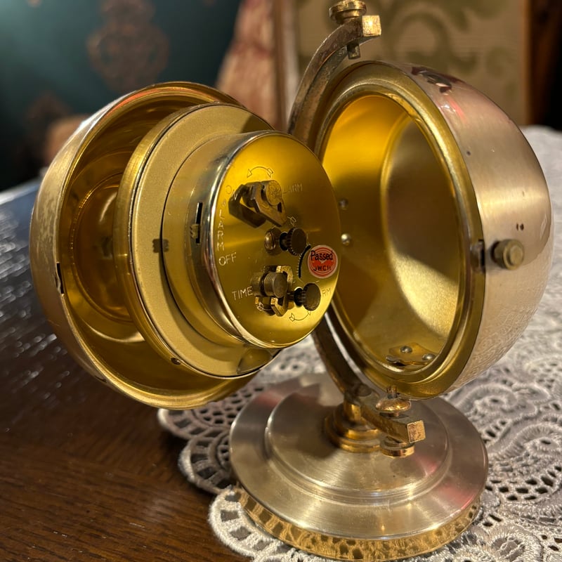 ジャンク] WINDMILL ウインドミル 地球儀型置時計 時計 アンティーク