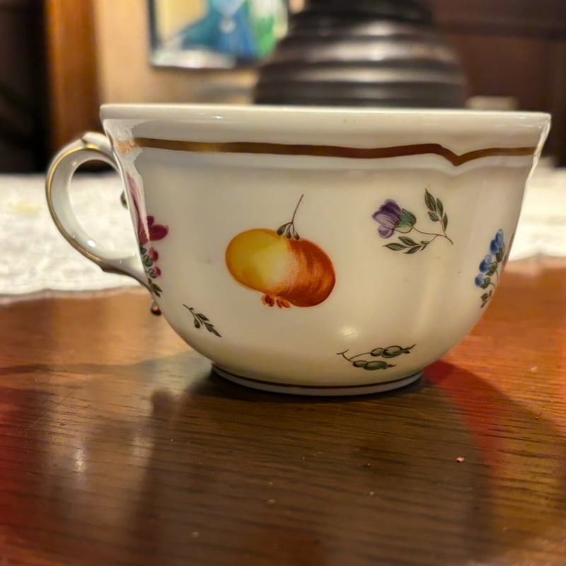 【未使用】★Richard Ginori★イタリアンフルーツ チューバ型ベース Antique Richard Ginoriのイタリアンフルーツとても素敵な