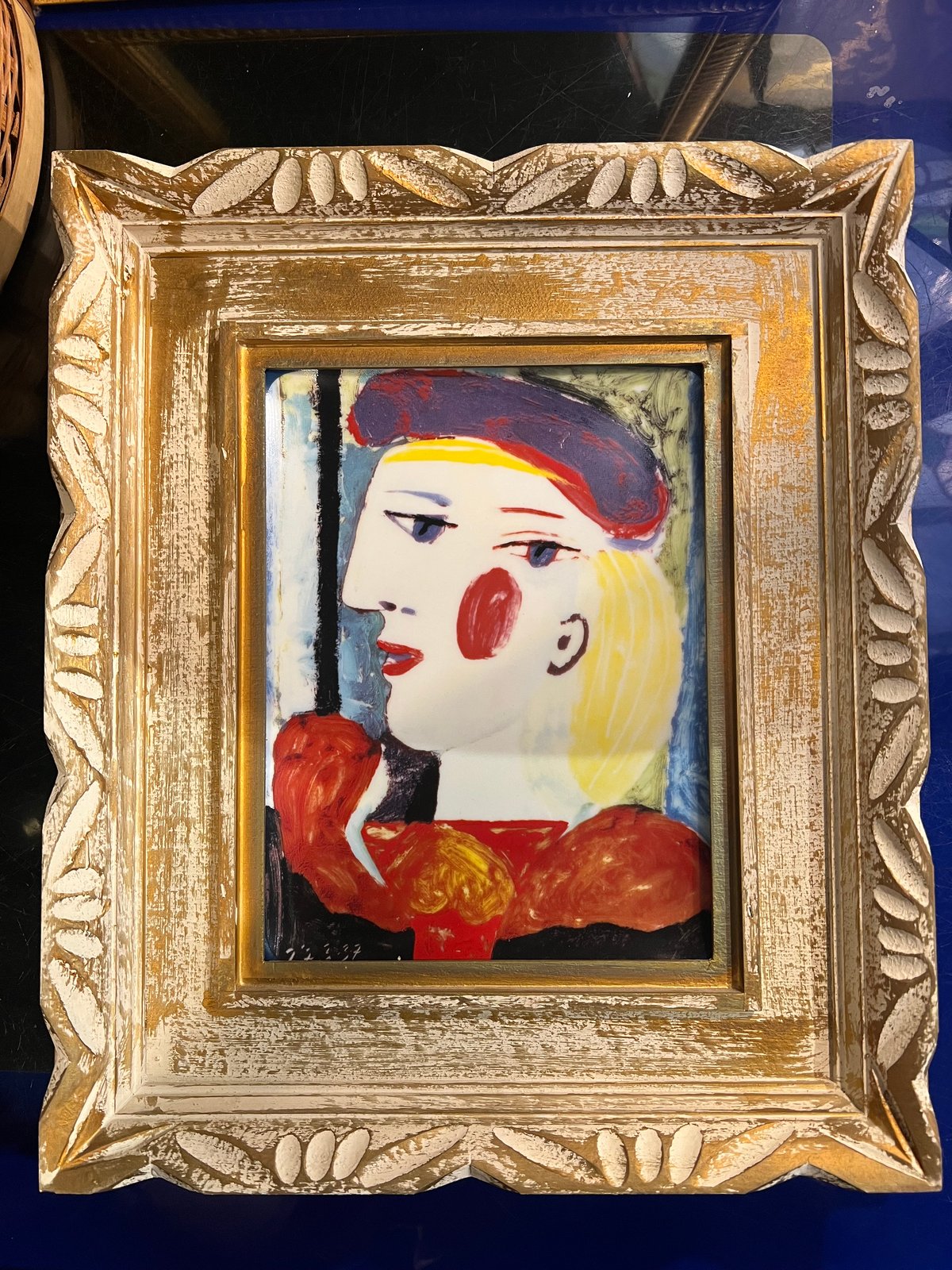 パブロピカソ 絵皿入り額 夫人像 | アンティーク家具と喫茶キャバレー