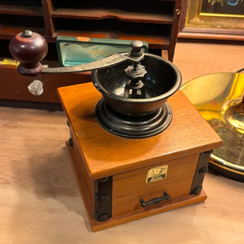 Kalita 手動式クラシックコーヒーミル | アンティーク家具と喫茶
