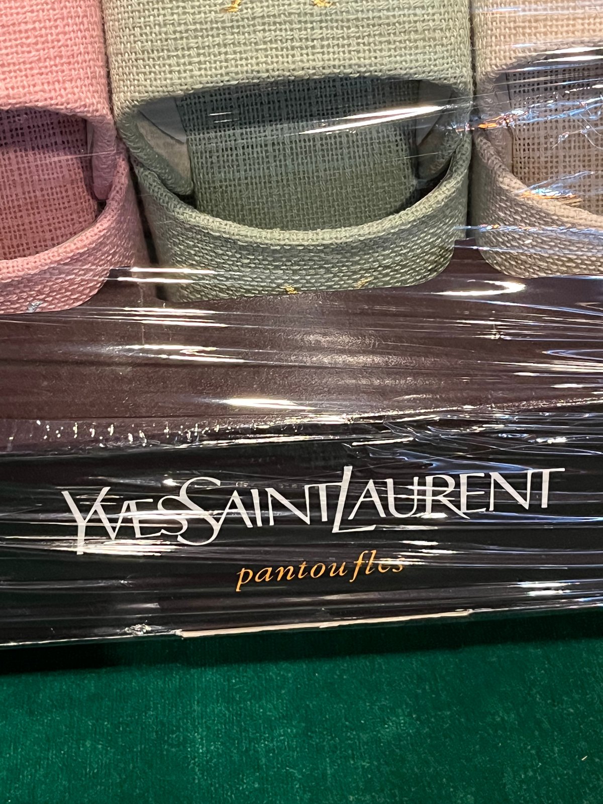 センコーインテリア イヴ・サンローラン Yves Saint-Laurent センコーインテリア イヴ・サンローラン Yves Saint-Laurent