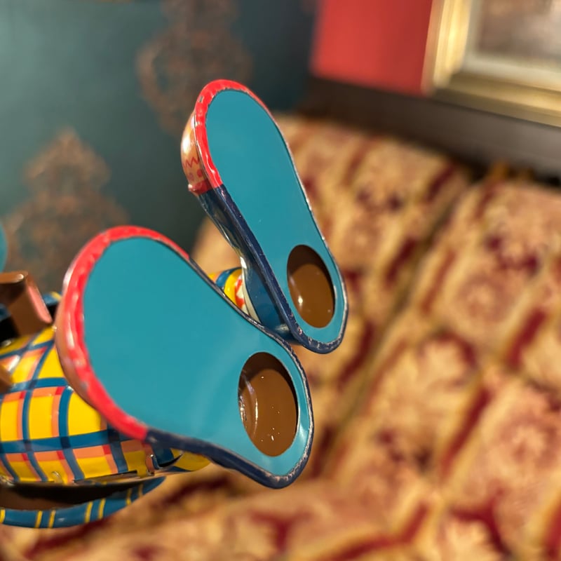 ハッピーバニー ブリキのうさぎさん 復刻版 | アンティーク家具と喫茶