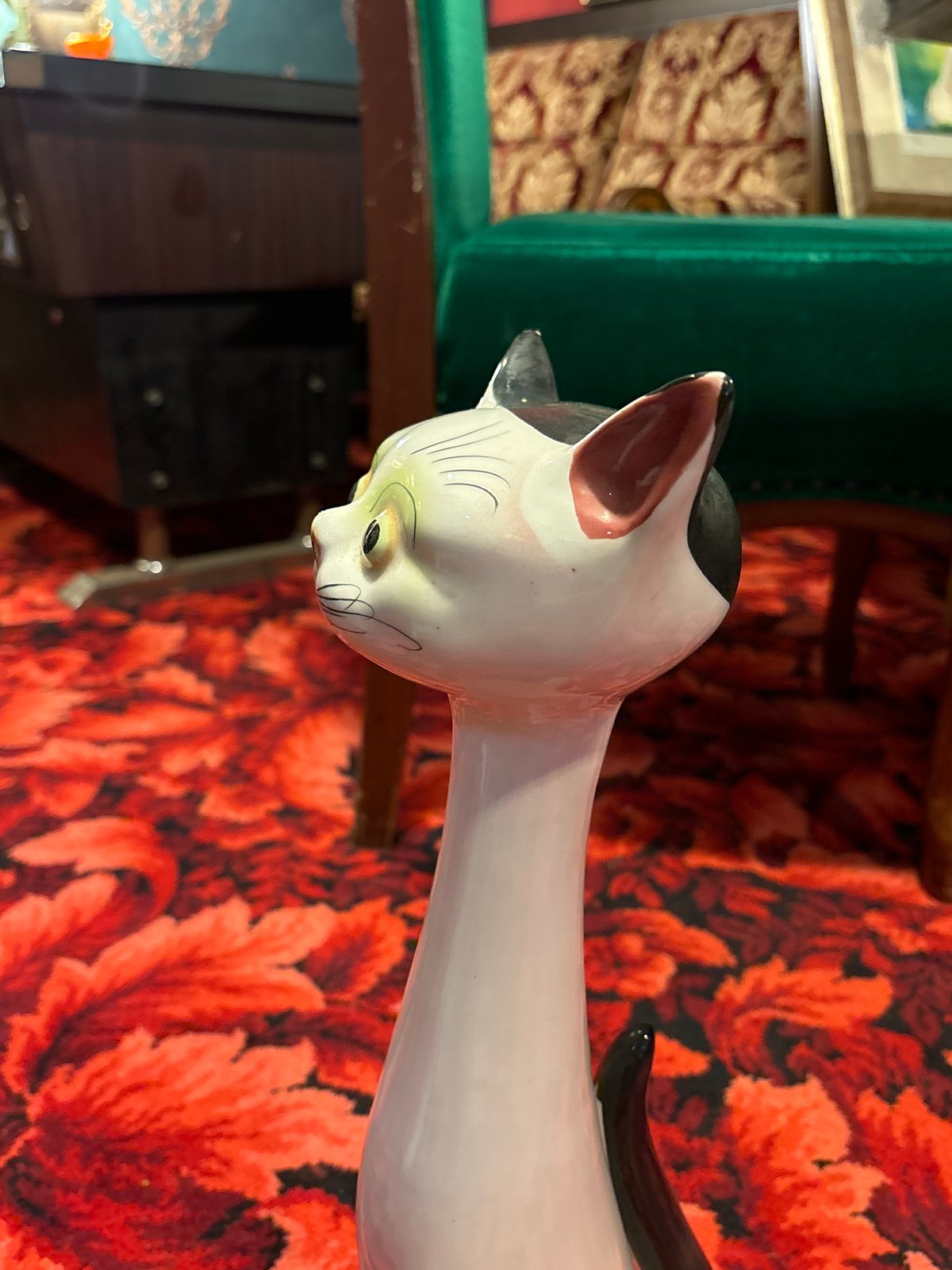 猫の置物 三毛猫 招き猫置物 | アンティーク家具と喫茶 猫の置物 三毛猫 招き猫置物 | アンティーク家具と喫茶