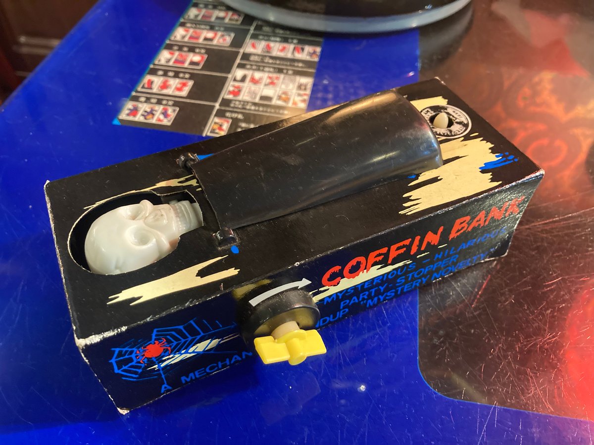 COFFIN BANK ガイコツの棺桶貯金箱 | アンティーク家具と喫茶