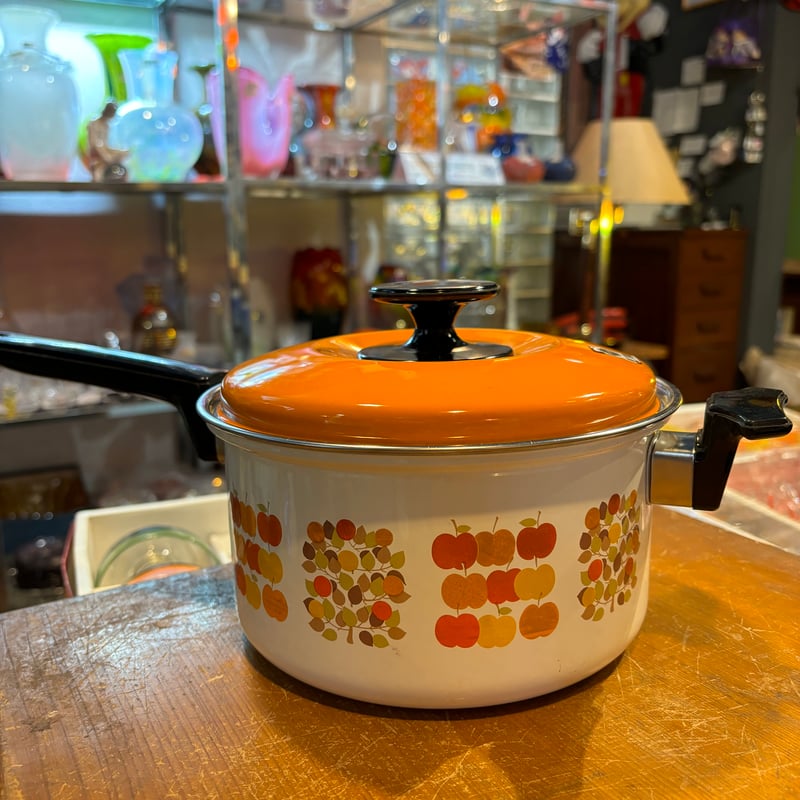レトロ ホーロー片手鍋 | アンティーク家具と喫茶キャバレーのネット