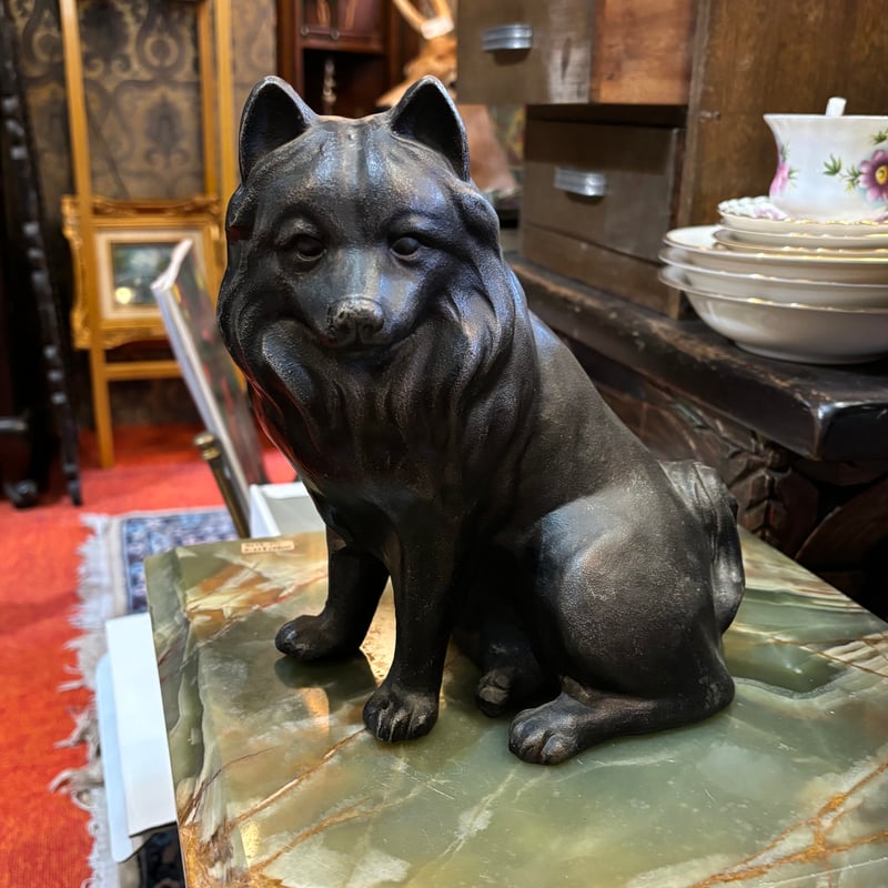 アンティーク 犬のオブジェ 鉄製 作家物 犬のオブジェ | アンティーク