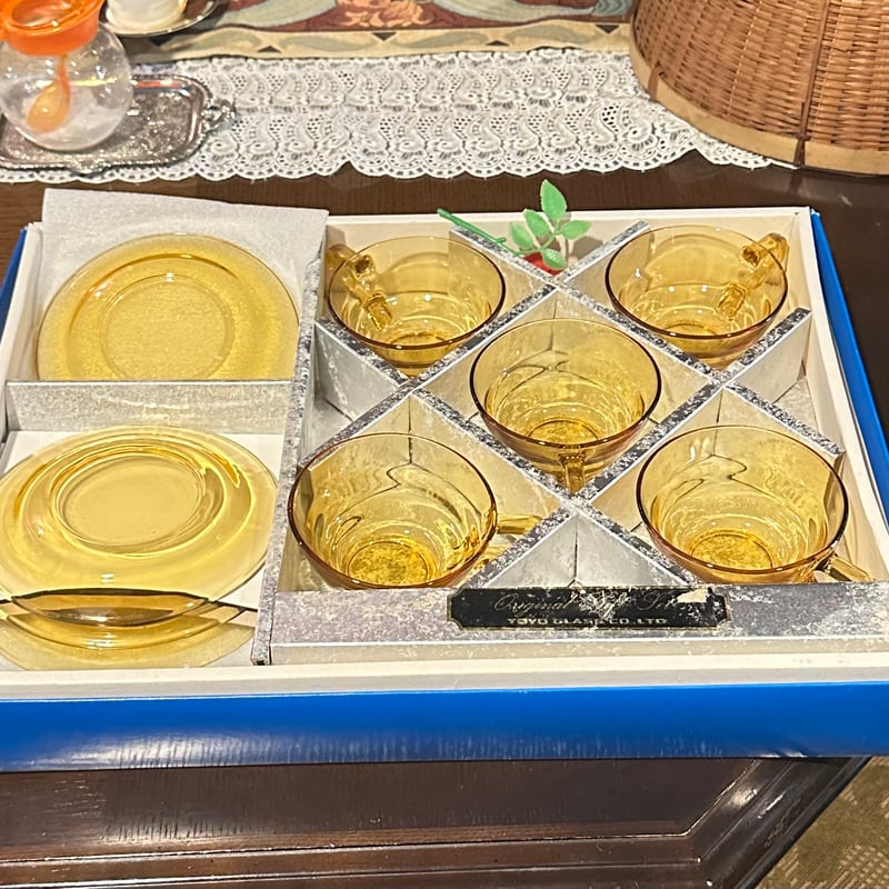 昭和レトロ 東洋ガラス リップルティーカップセット