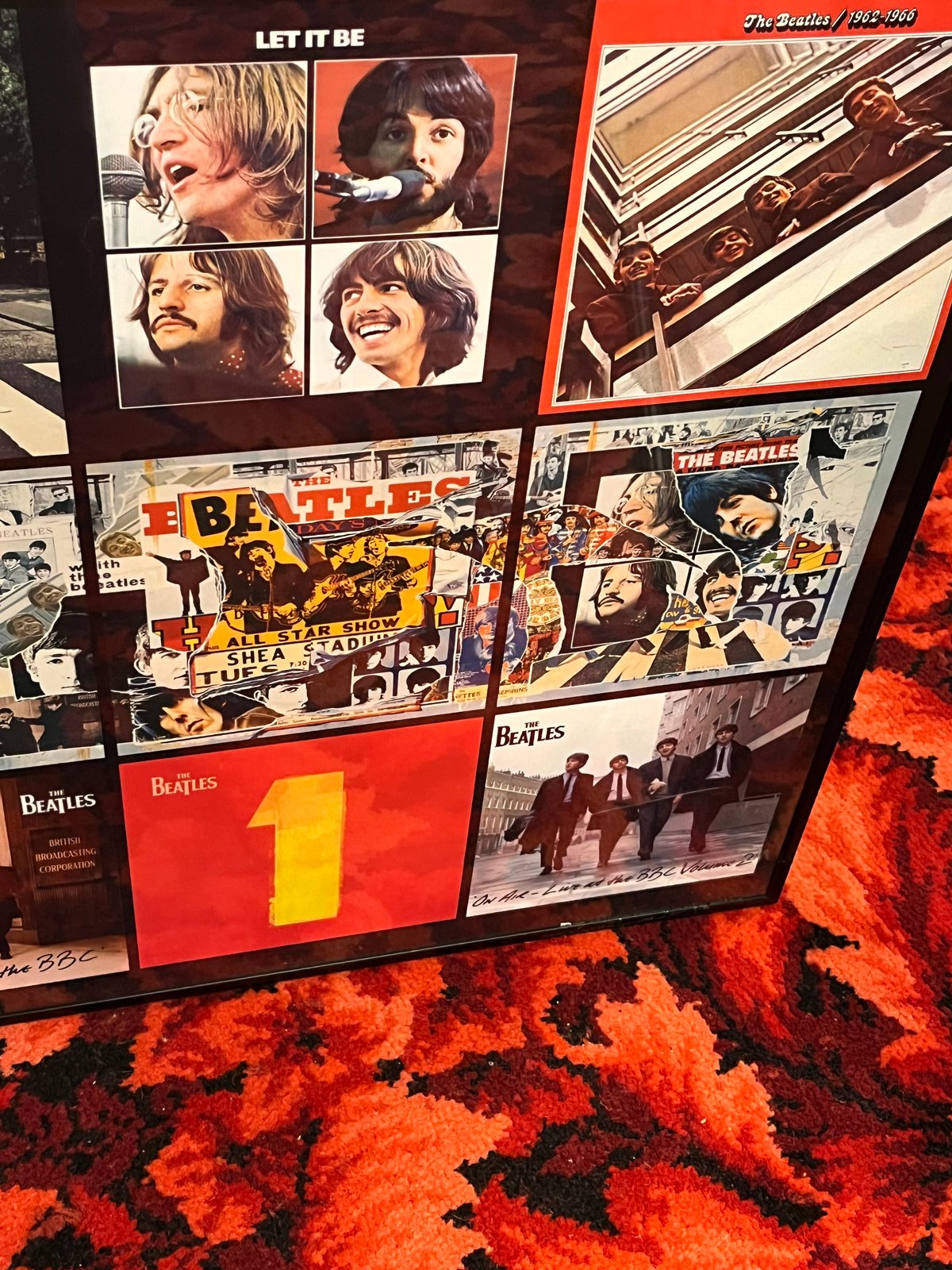 The Beatles LPレコードジャケット写集ポスター | アンティーク