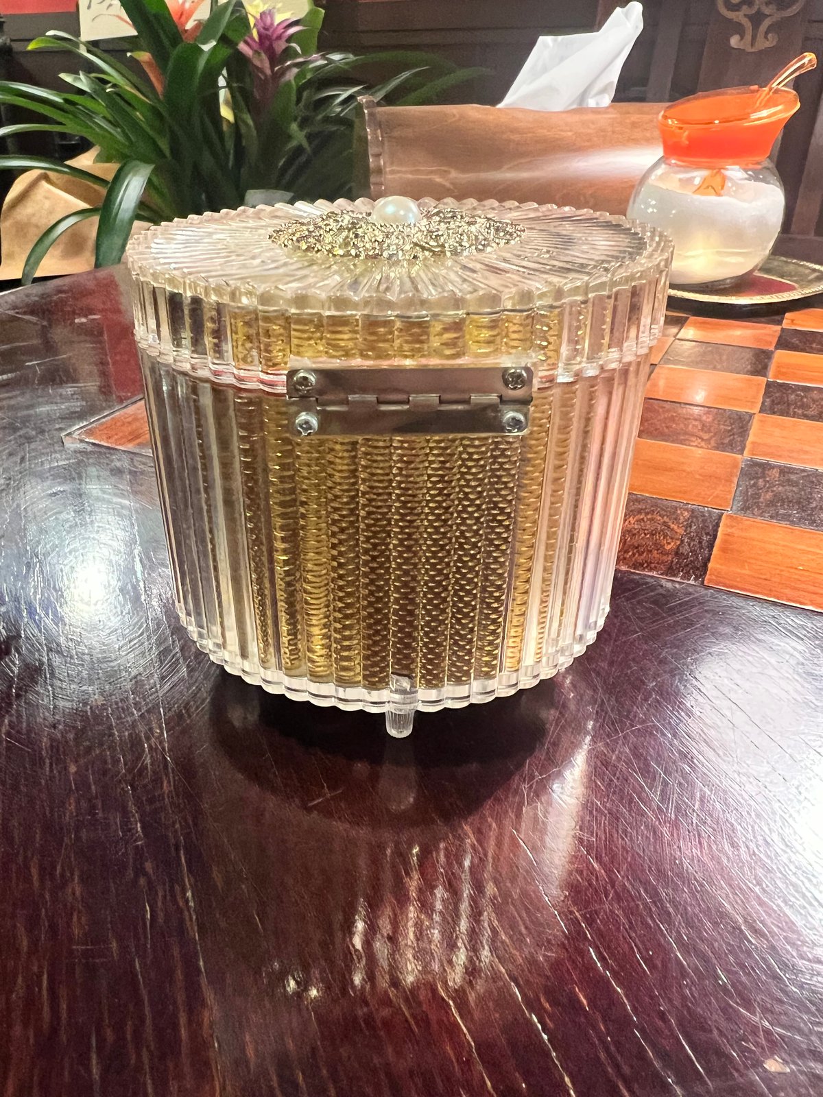 昭和レトロ オルゴール付きキラキラ宝石箱 | アンティーク家具と喫茶 昭和レトロ オルゴール付きキラキラ宝石箱 | アンティーク家具と喫茶