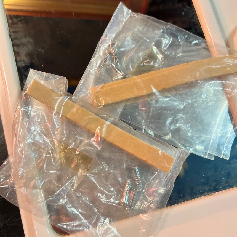 昭和レトロ 壁掛け洗面ミラー | アンティーク家具と喫茶キャバレーの