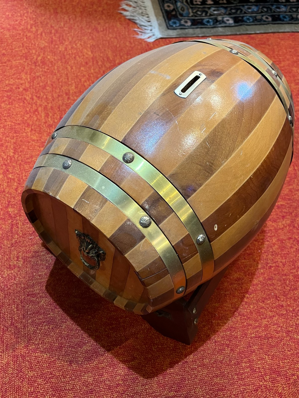 ヴィンテージ　ウイスキー樽 アンティーク ウイスキー樽型貯金箱 鍵付き | アンティーク家具と喫茶