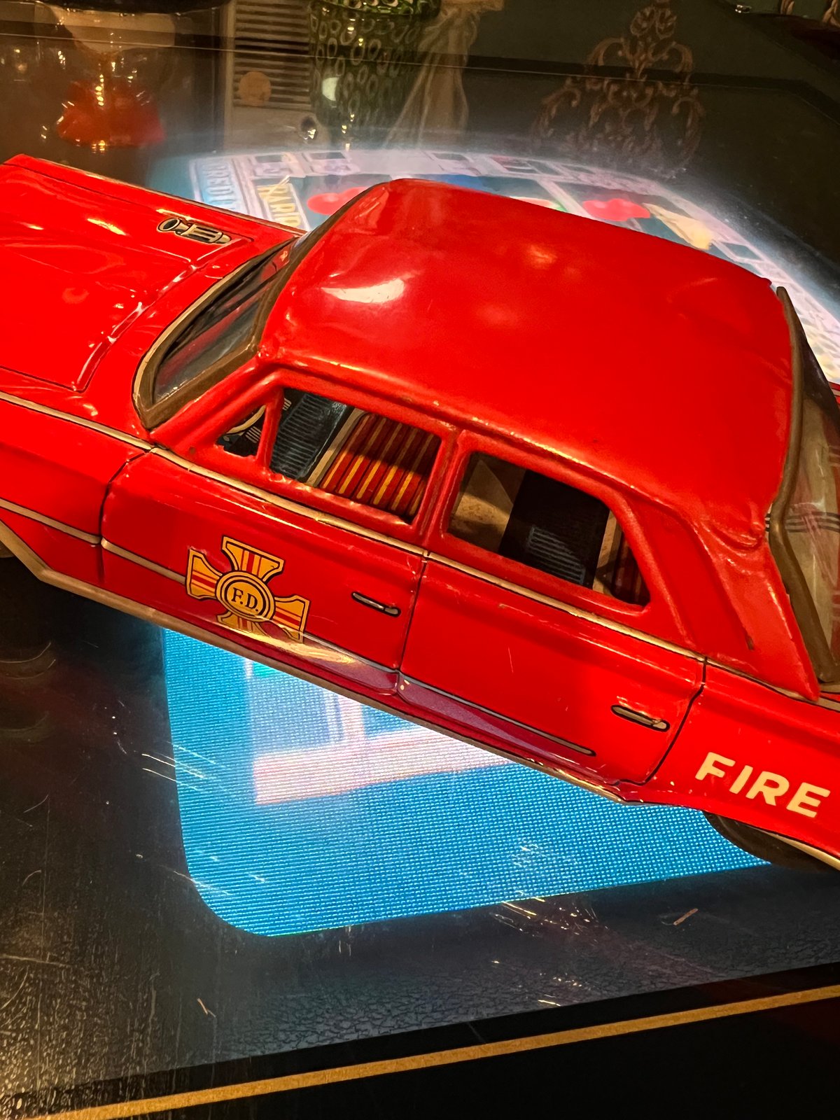 ブリキおもちゃ FIRE CHIEF ファイヤーチーフカー