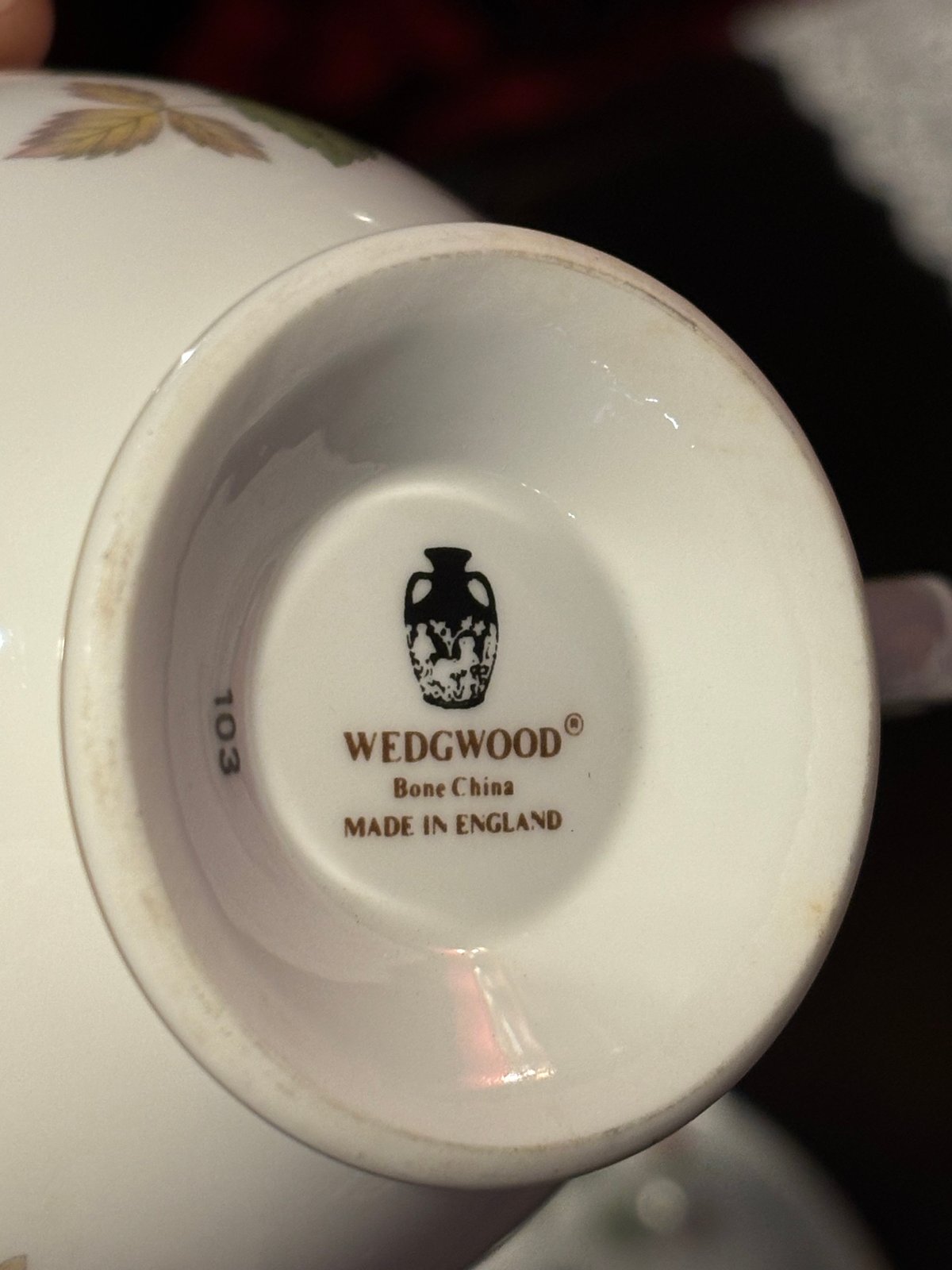 WEDGWOOD ワイルド・ストロベリー ティーカップ&ソーサー