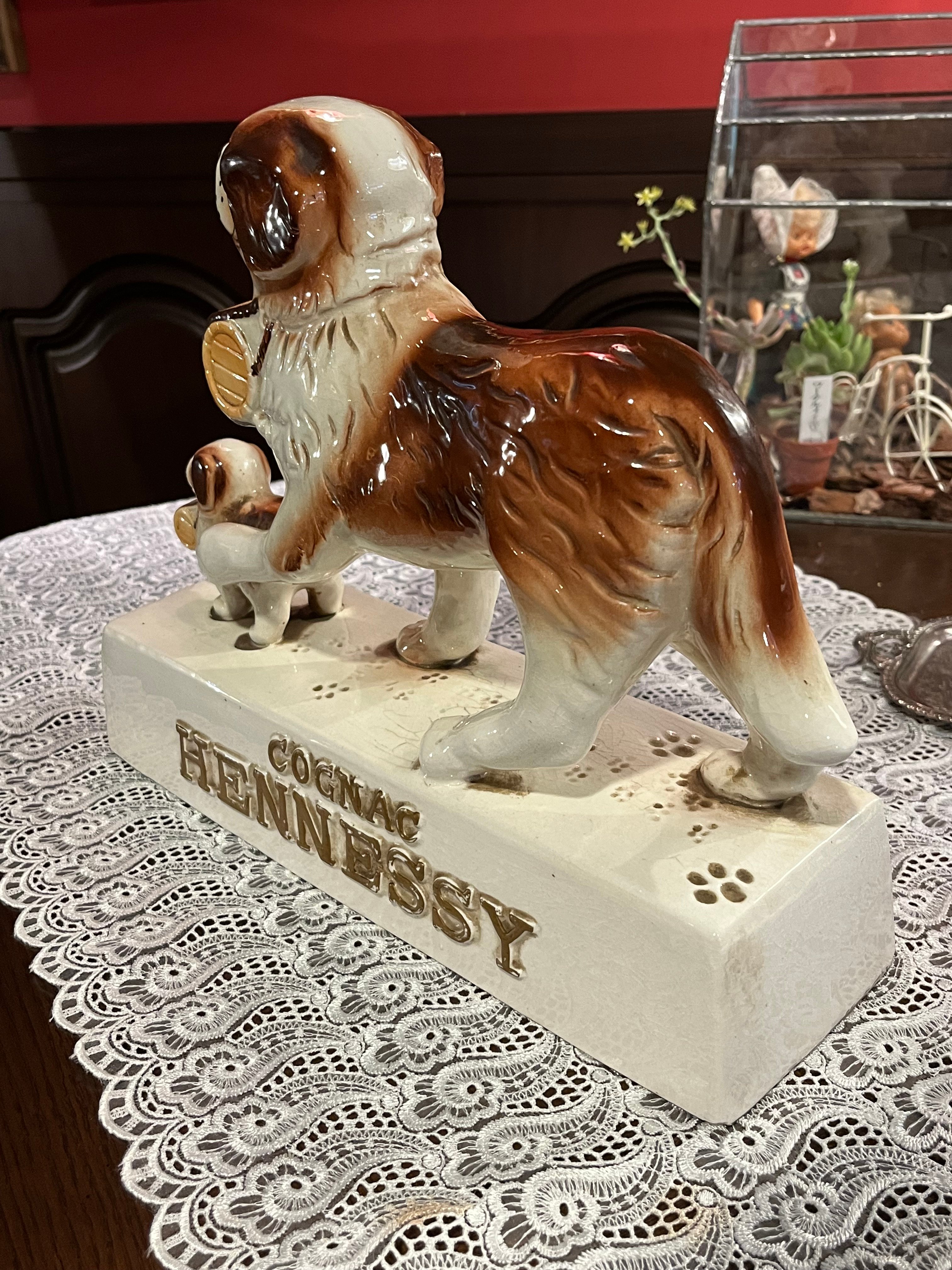 HENNESSY 犬の陶器置物 original