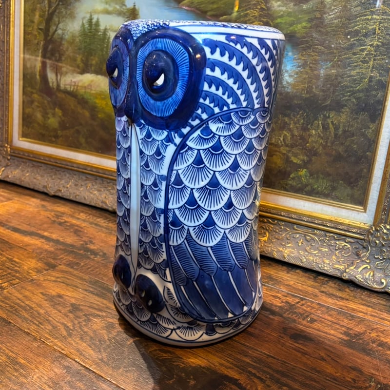 陶器染付 フクロウ(不苦労)の傘立て | アンティーク家具と喫茶