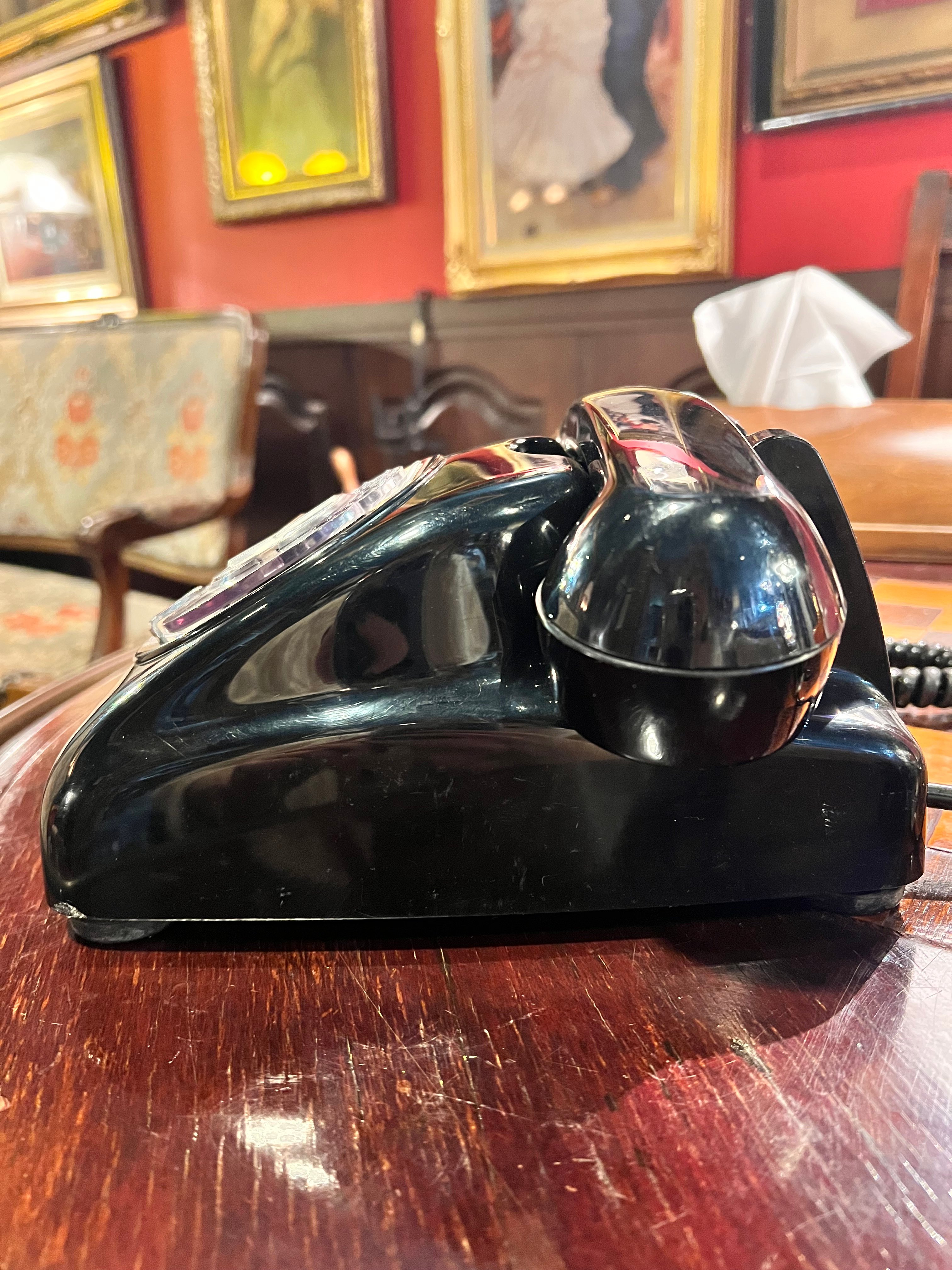 昭和レトロ】ダイヤル式黒電話 | アンティーク家具と喫茶キャバレーの