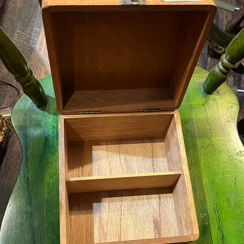 日本製 レトロな鍵付き木箱 収納箱 | アンティーク家具と喫茶 