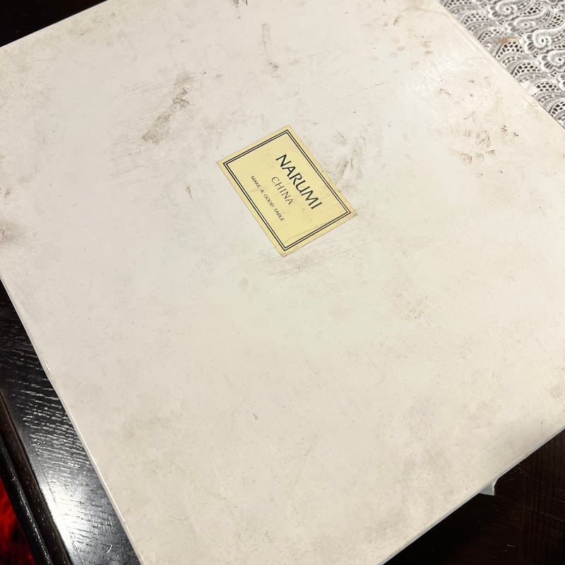 NARUMI ティータイムセット | アンティーク家具と喫茶キャバレーの