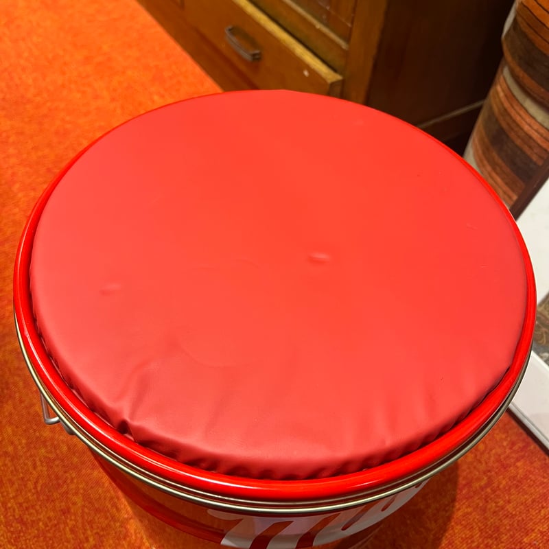 昭和レトロ】ペコちゃん スツール缶 | アンティーク家具と喫茶