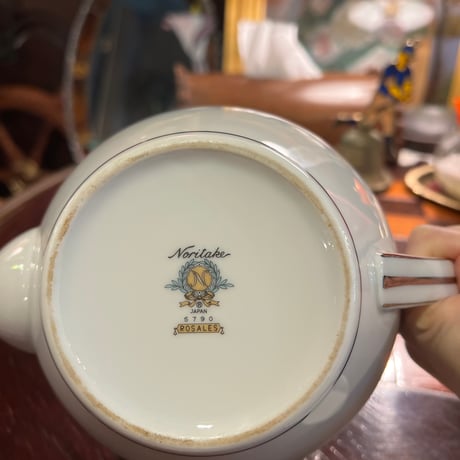 Noritake （ノリタケ）ティーポット