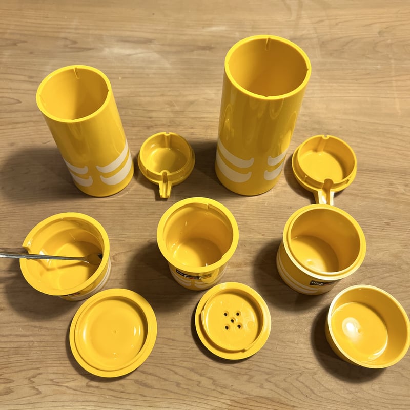 黄色が可愛いポップな！ディックララ 調味料入れセット | アンティーク