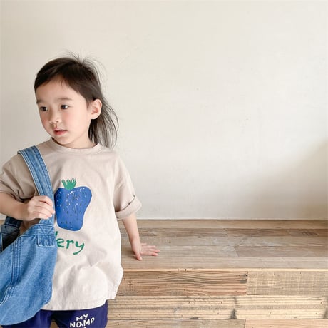 毒イチゴTシャツ